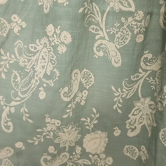 ⭐️Sara Michelle mint green floral top size PS - Picture 2 of 4